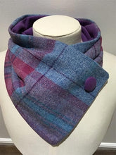 Load image into Gallery viewer, Pure Wool Tweed Blue/Fucshia Mix Neckwarmer

