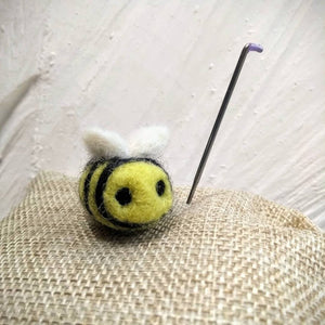 Needle Felt A Bee Mini Craft Kit.