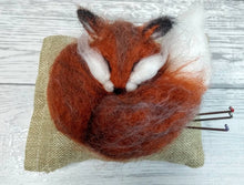 Load image into Gallery viewer, Needle Felt a Fox Craft Kit
