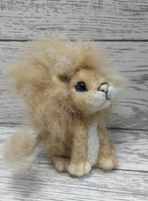 Load image into Gallery viewer, Needle Felt a Lion Craft kit
